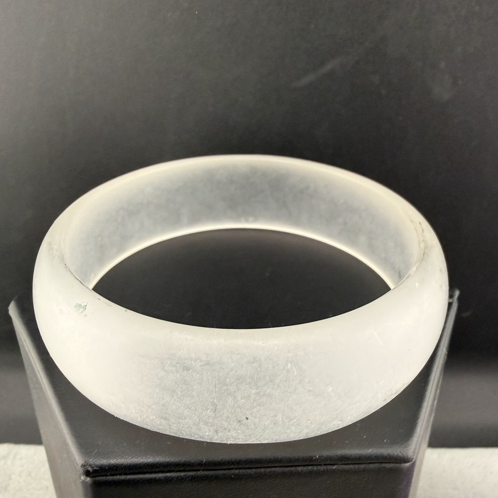Vintage Acrylic Bangle Bracelet Frosted Lucite Clear Retro 8.5”